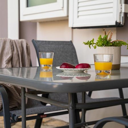 Milos Apartment カラマキ エクステリア 写真