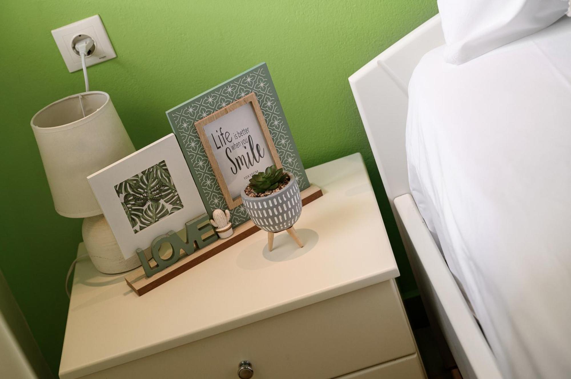 Milos Apartment カラマキ エクステリア 写真