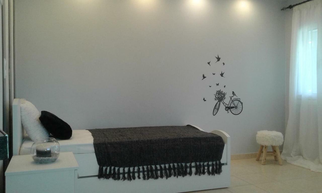 Milos Apartment カラマキ エクステリア 写真